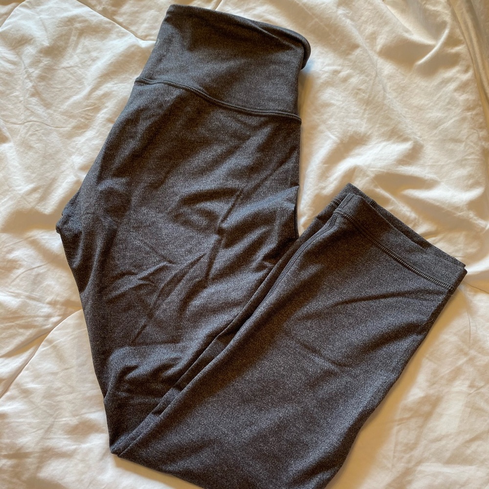 Lululemon Wunder Under leggings
